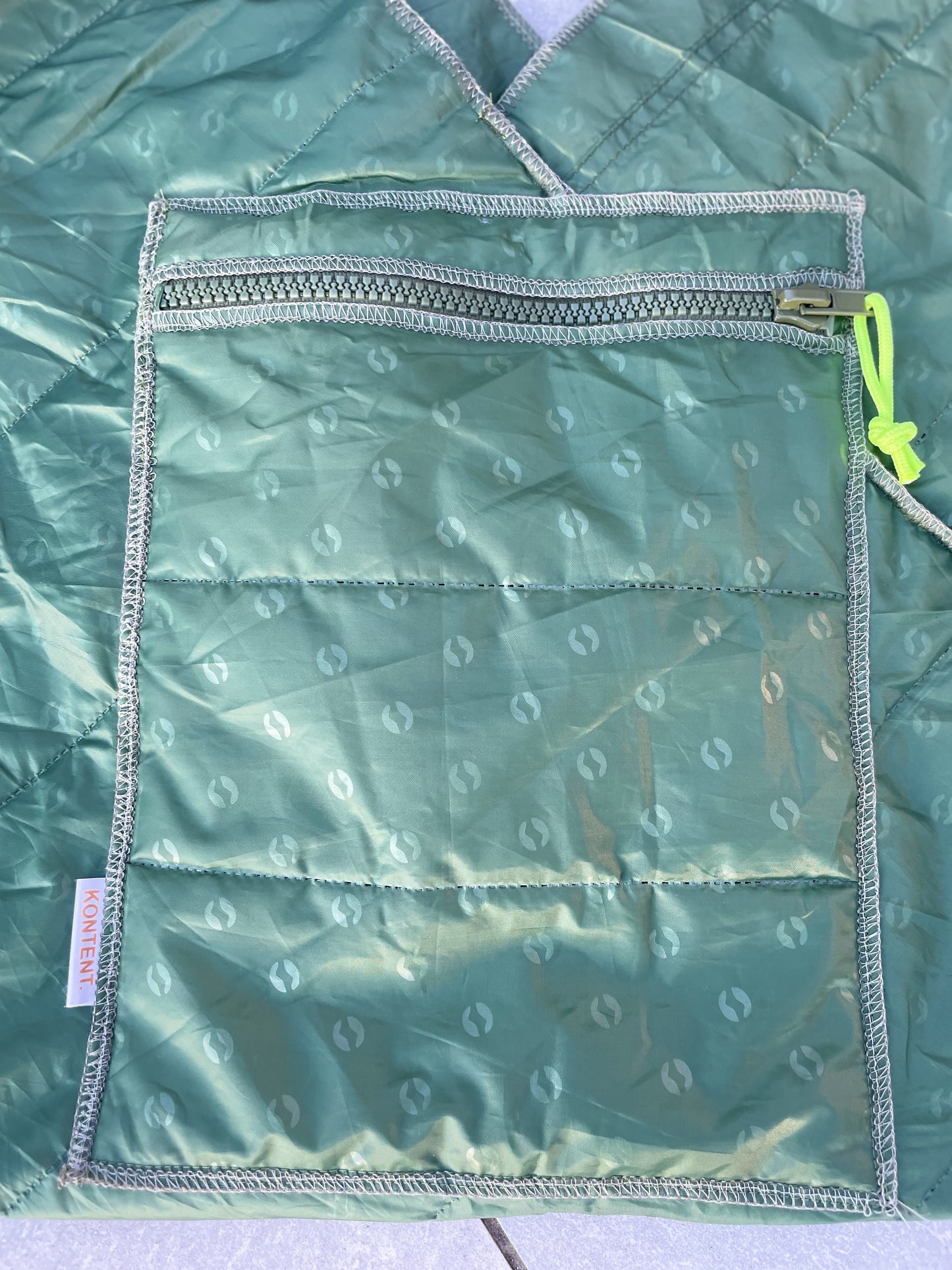 Green XL Quilted Triangle Bag